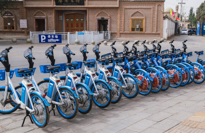 Millones de bicicletas eléctricas las usan, pero los chinos quieren acabar con ellas por ser «peligrosas»