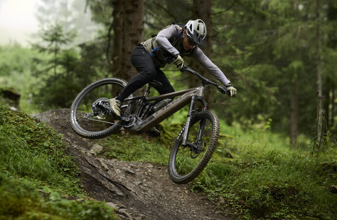 Primeras Pedaladas con la nueva Pivot Shuttle AM Gen2 ¡con el Bosch CX-R!