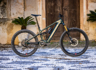 La mejor e-mtb de 2025 – Santa Cruz VALA X0 AXS RSV – ebike-mtb.com