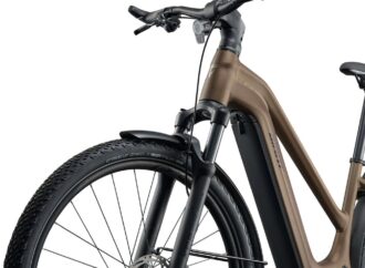Giant Explore E+, la eBike con radar trasero y control de presión en tiempo real, pero sin precio desorbitado