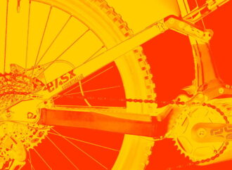 una buena ebike para mountain bike con motor Bosch y 1.700 € descuento – www.diariomotor.com