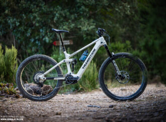 La mejor e-mountain bike de 2025 – Transition Regulator CX XT – ebike-mtb.com