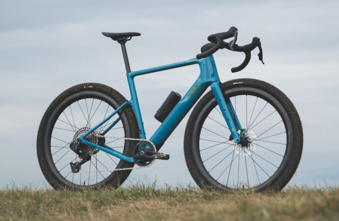 3T entra de lleno en el e-gravel con una nueva gama eléctrica fabricada en Italia – www.brujulabike.com